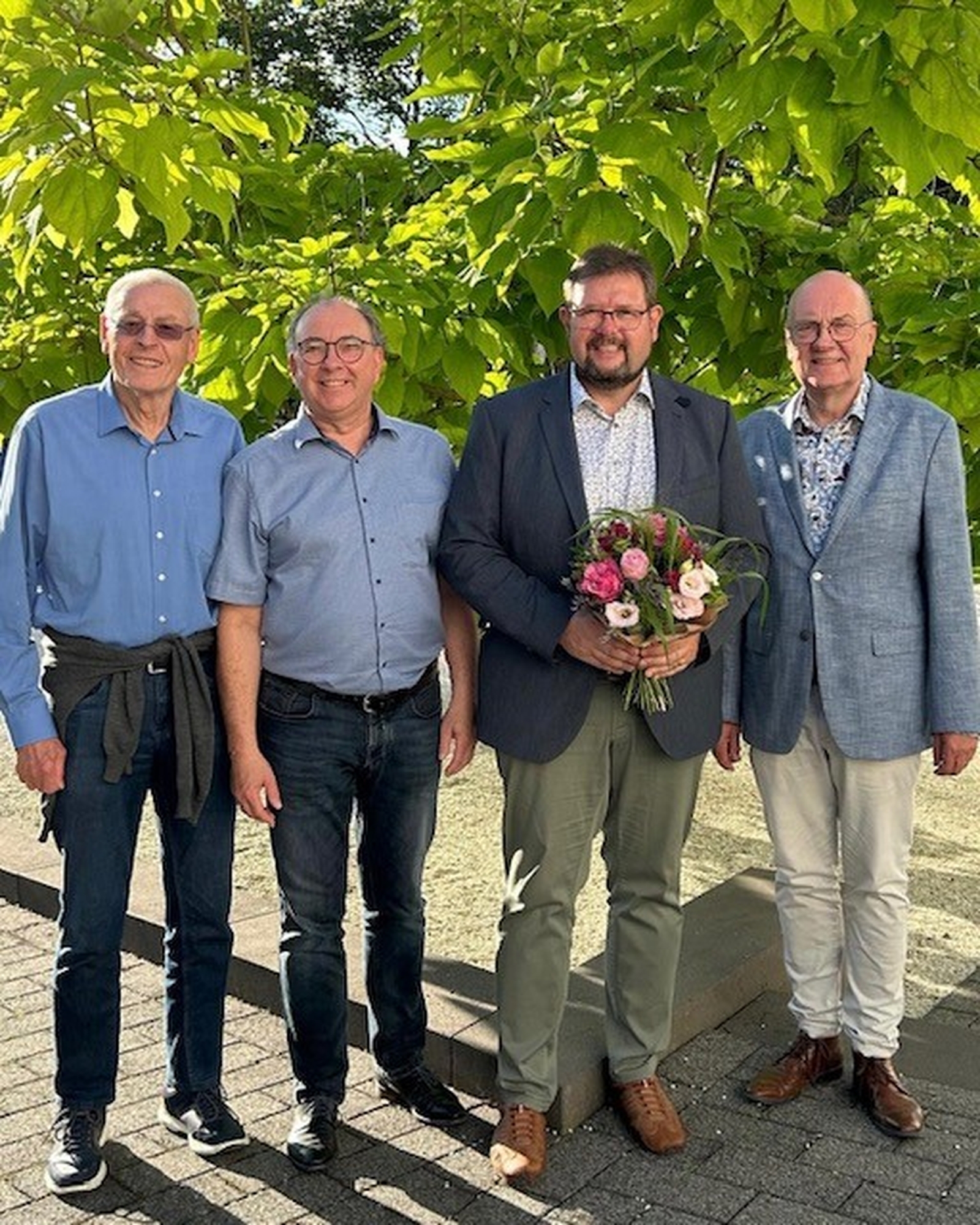 v.l.n.r.: Norbert Golumbeck, Michael Ringelstein, Jubilar Joachim Kandels und Ingolf Bermes.