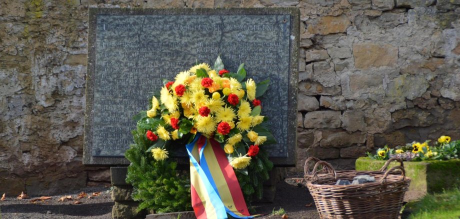 Kranzniederlegung Jüdischer Friedhof
