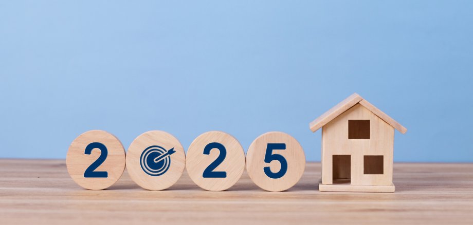 2025 New year property investment concept. Wooden blocks spell "2025" with a target icon. Property tax, New home, rent, real estate, asset management, Business and financial. land. building loans. 2025 New year property investment concept. Wooden blocks spell "2025" with a target icon. Property tax, New home, rent, real estate, asset management, Business and financial. land. building loans.