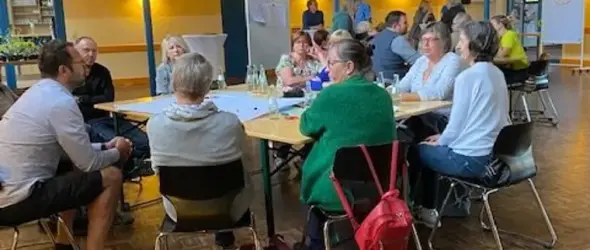 Ideen und Bürgerengagement beim Auftaktworkshop Weiterarbeit am Stammtisch am 20. Juni 2022